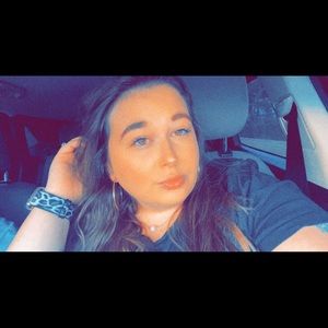 Meet your Posher, Ciara